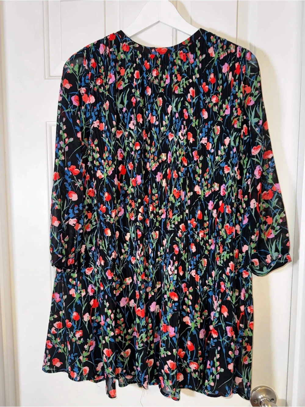 Zara Floral Long Sleeve Annie Dress Pleated Chiffon. Size XS.